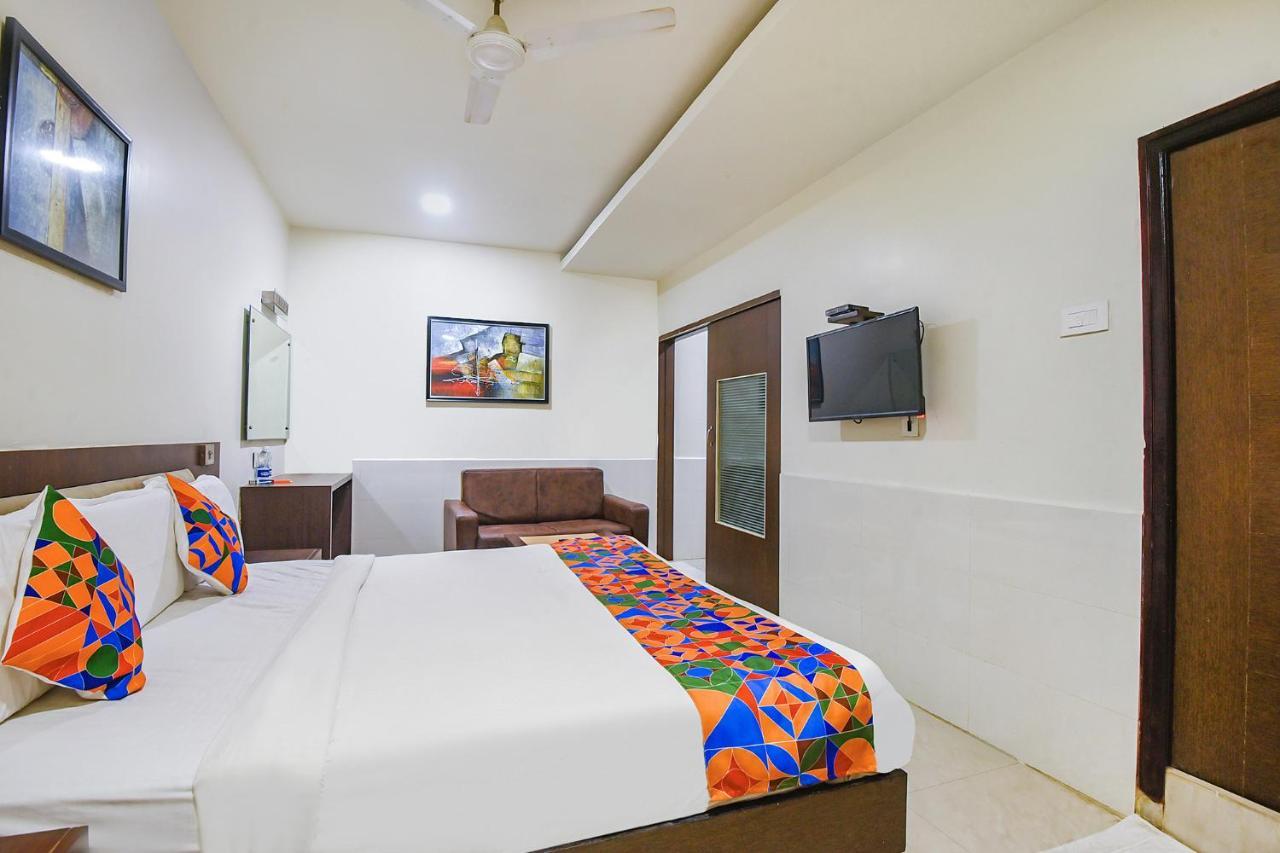 Fabhotel Leela Grand Inn Виджаявада Экстерьер фото