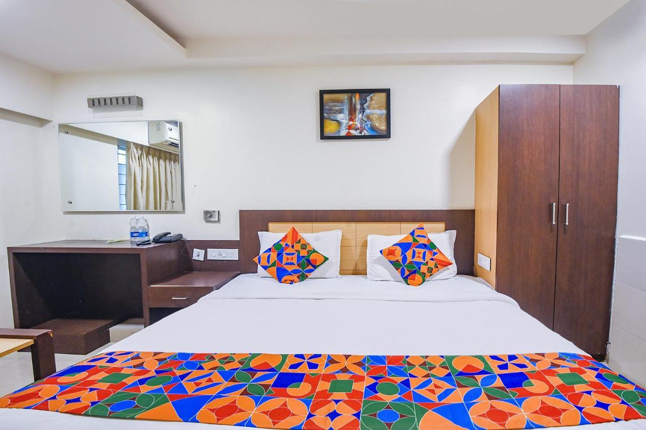Fabhotel Leela Grand Inn Виджаявада Экстерьер фото